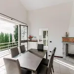 Garden & View By Quokka 360 - Near *