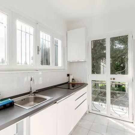 بيت للعطل Garden & View By Quokka 360 - Near