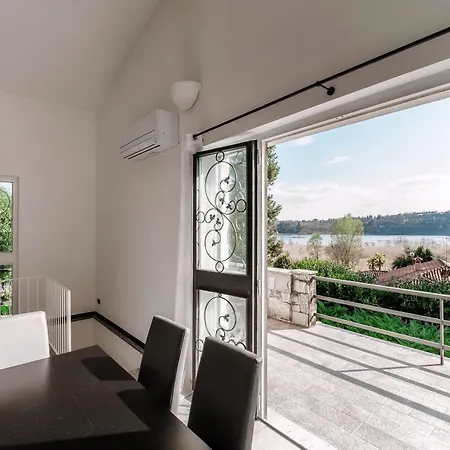 Garden & View By Quokka 360 - Near Montorfano